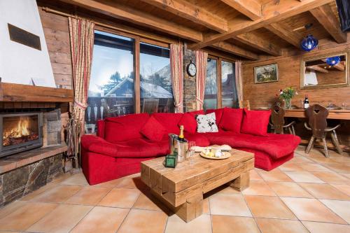 Parc du Mont Blanc 12 Appt an Apartment That Sleeps 6 Guests in 3 Bedrooms — 4-Star Luxury Hotel in Chamonix-Mont-Blanc, France