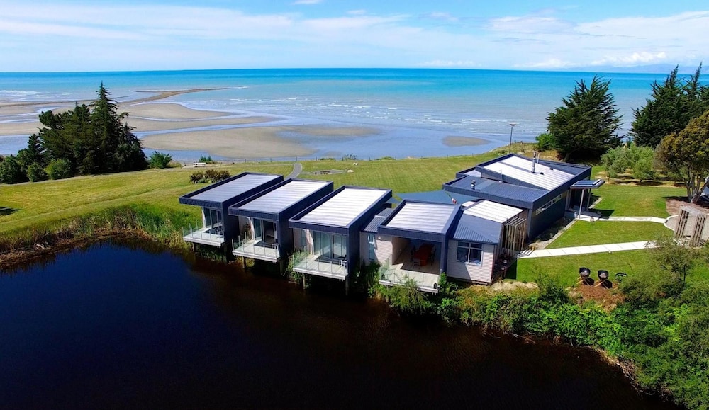 The Waters — 4-Star Luxury Hotel in Nelson, New Zealand