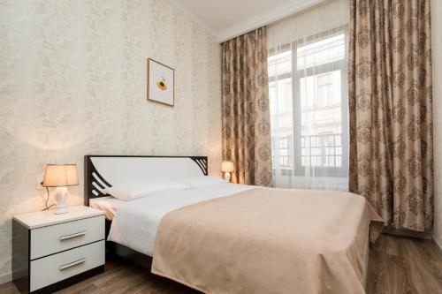 City Center Luxe Apartment