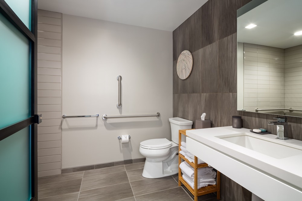 The Windsor Suites - photo 33