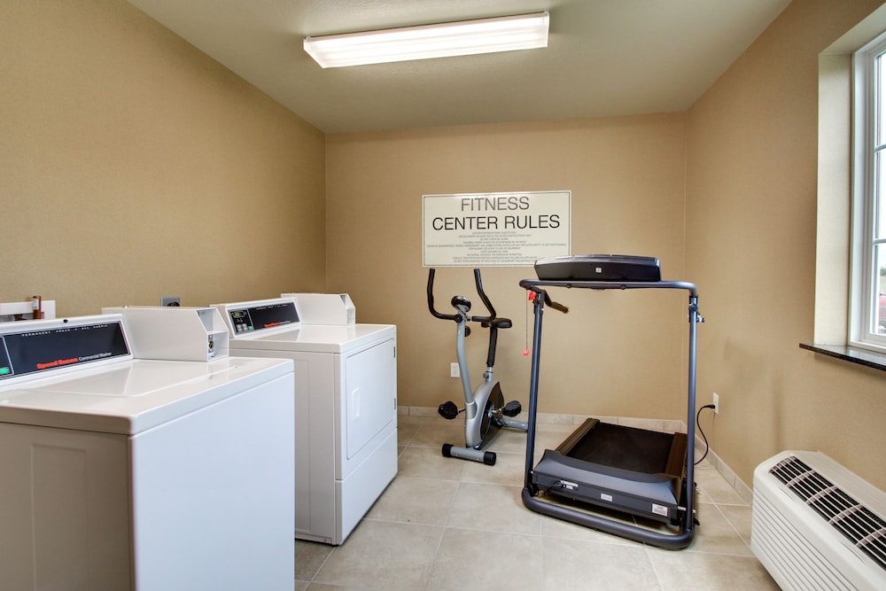Cobblestone Inn & Suites Schuyler - photo 34
