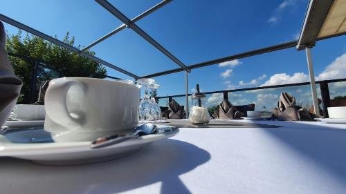 Haus Vier — 4-Star Luxury Hotel in Grossraeschen, Germany