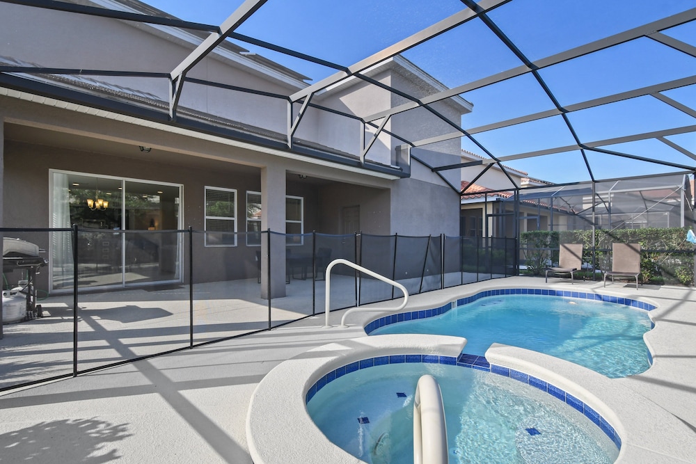 Elegant 7bed 5.5bath Pool Villa at Solterra Resort - photo 25