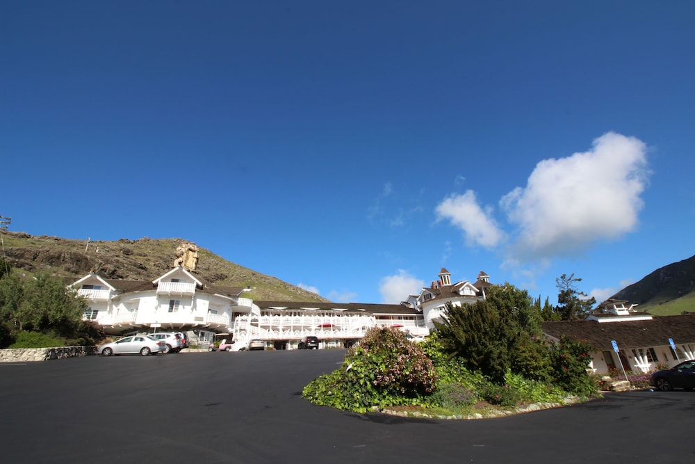 Madonna Inn - photo 97