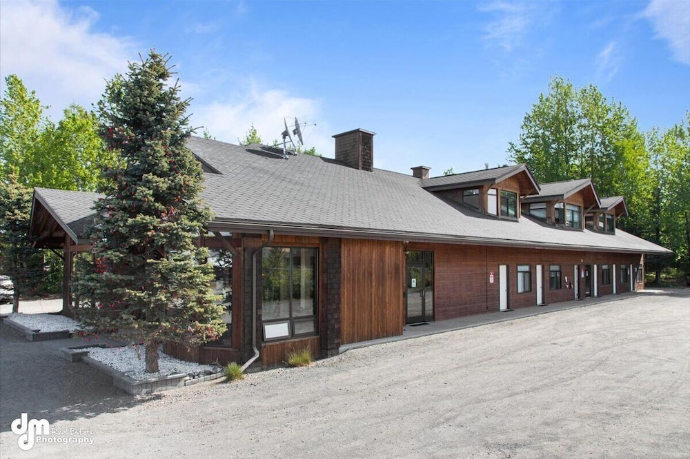 Kenai Airport Hotel - photo 73