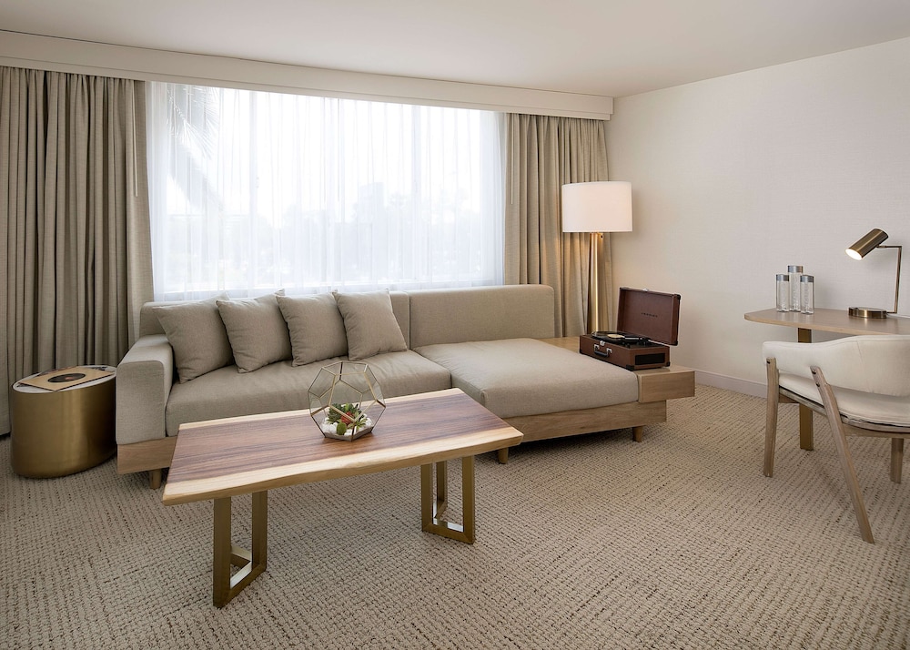 Belamar Hotel Manhattan Beach Tapestry Collection by Hilton - photo 17