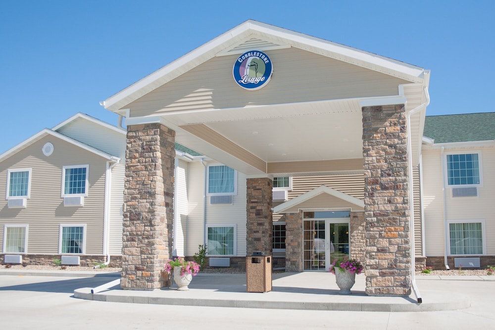 Cobblestone Inn & Suites Winterset IA - photo 68