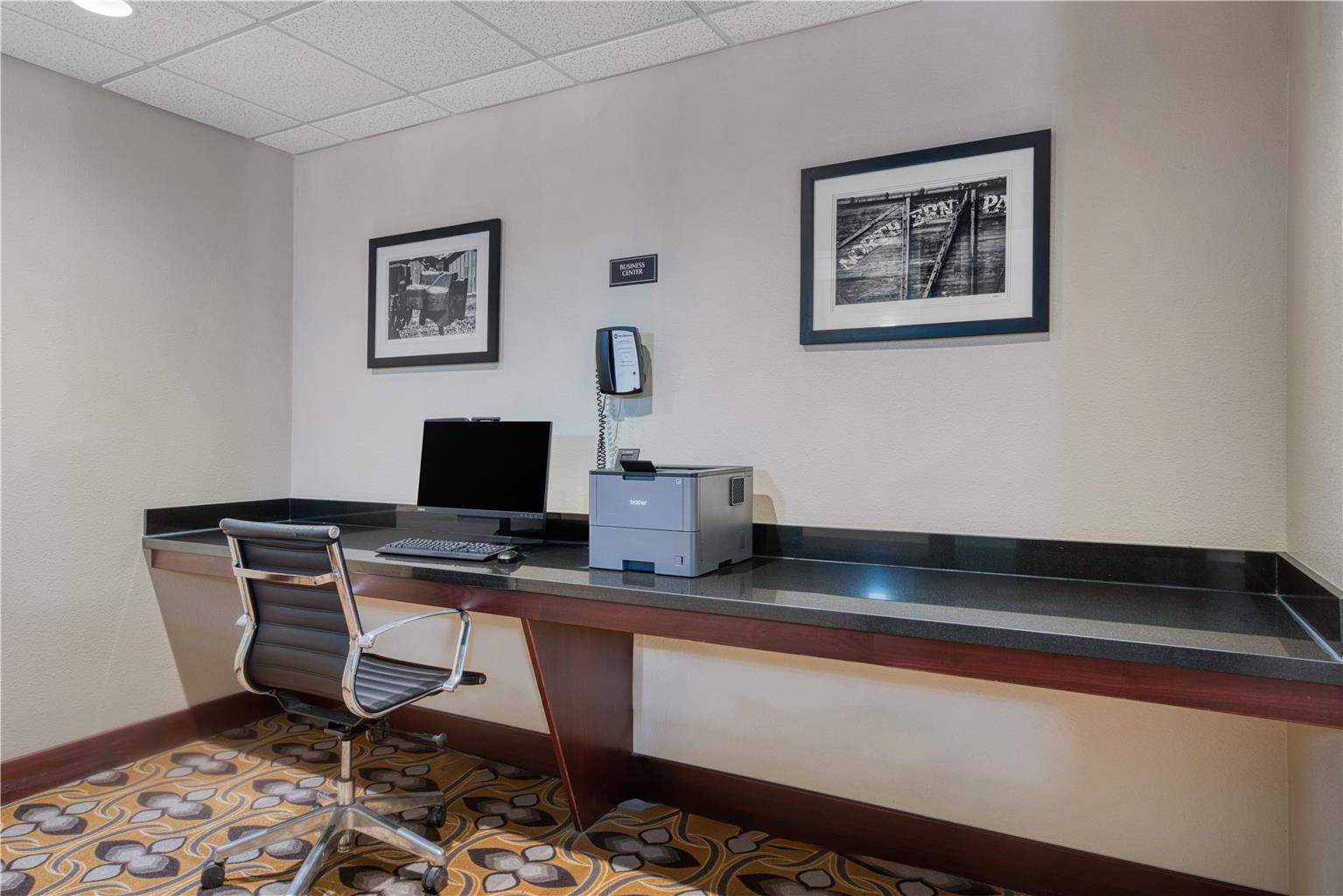 Best Western Shelby Inn & Suites - photo 50