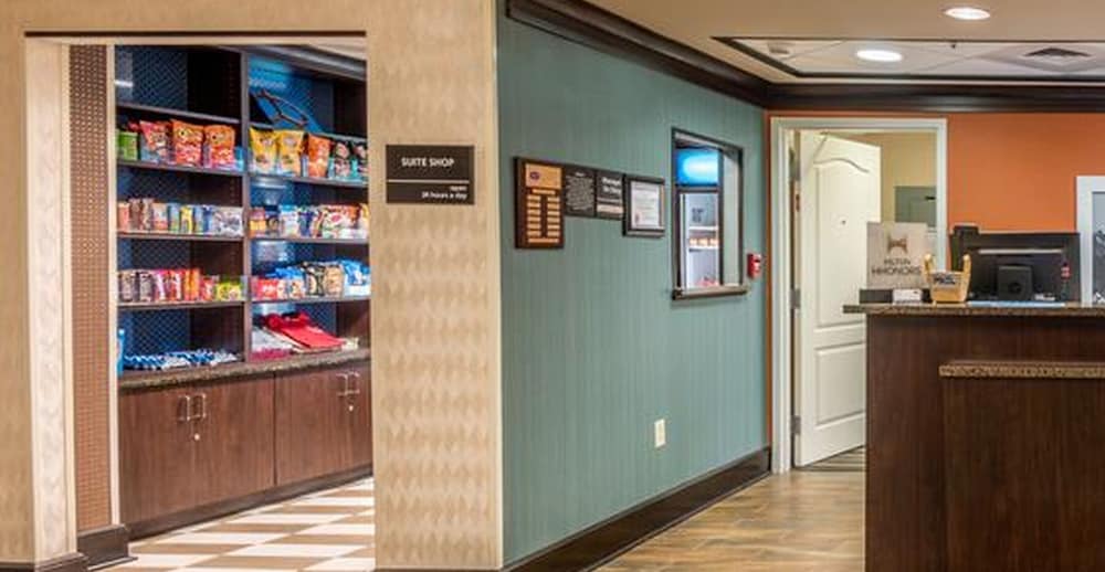 Hampton Inn New Albany - photo 60