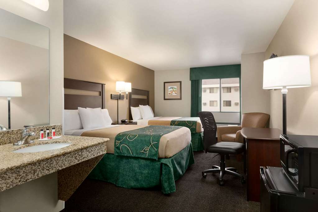 Baymont by Wyndham Glendive - photo 12