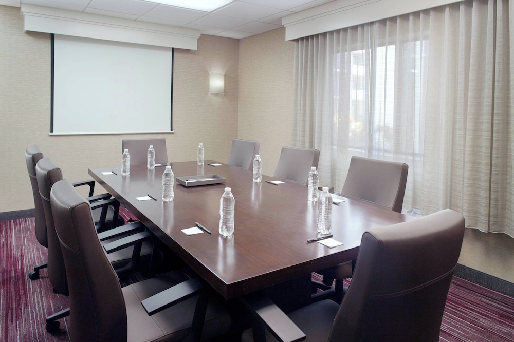 Courtyard by Marriott Greenville Haywood Mall - photo 34