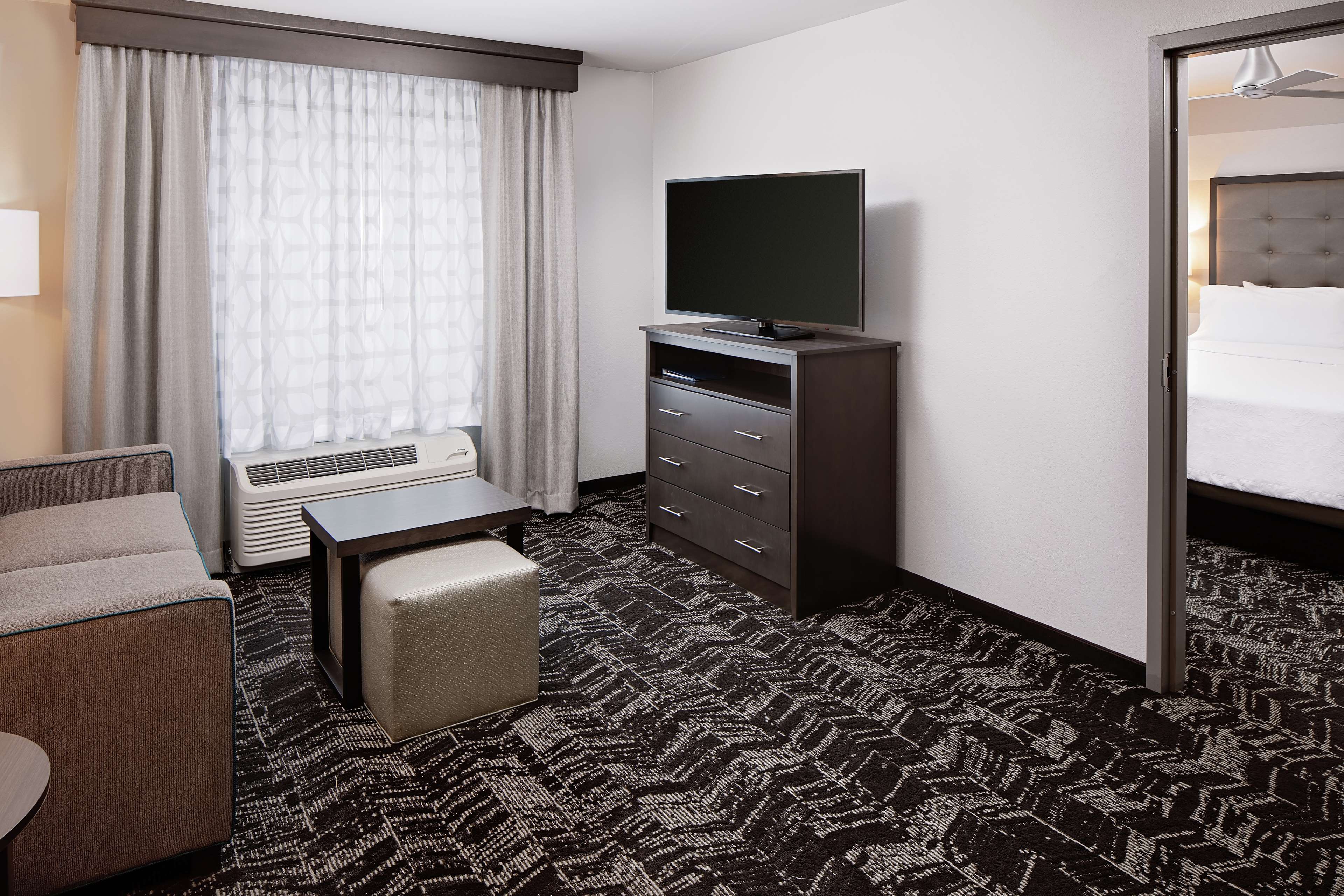 Homewood Suites by Hilton Ronkonkoma - photo 14