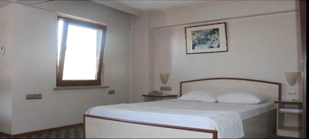 Hotel Cenedag — hotel in Izmit