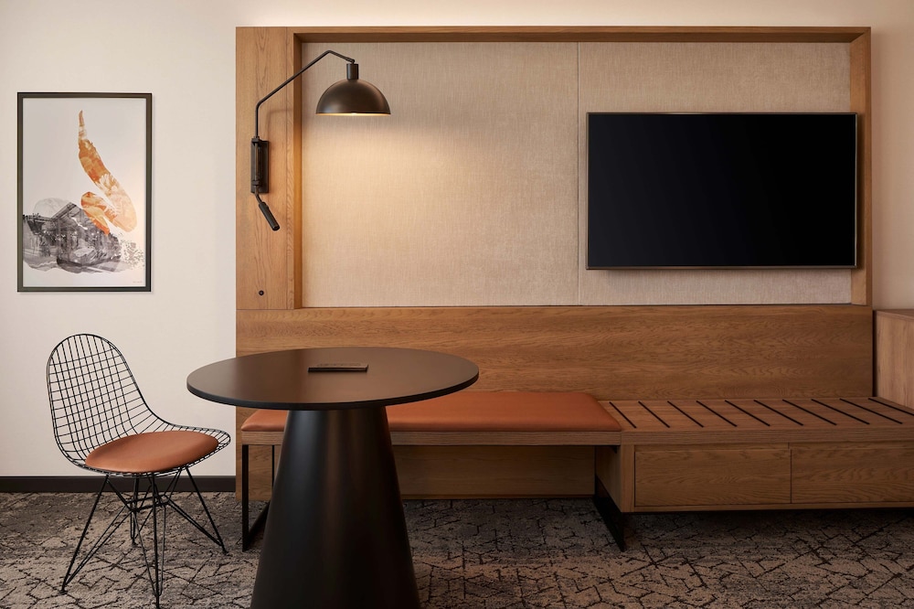 Sheraton Reston Hotel - photo 14