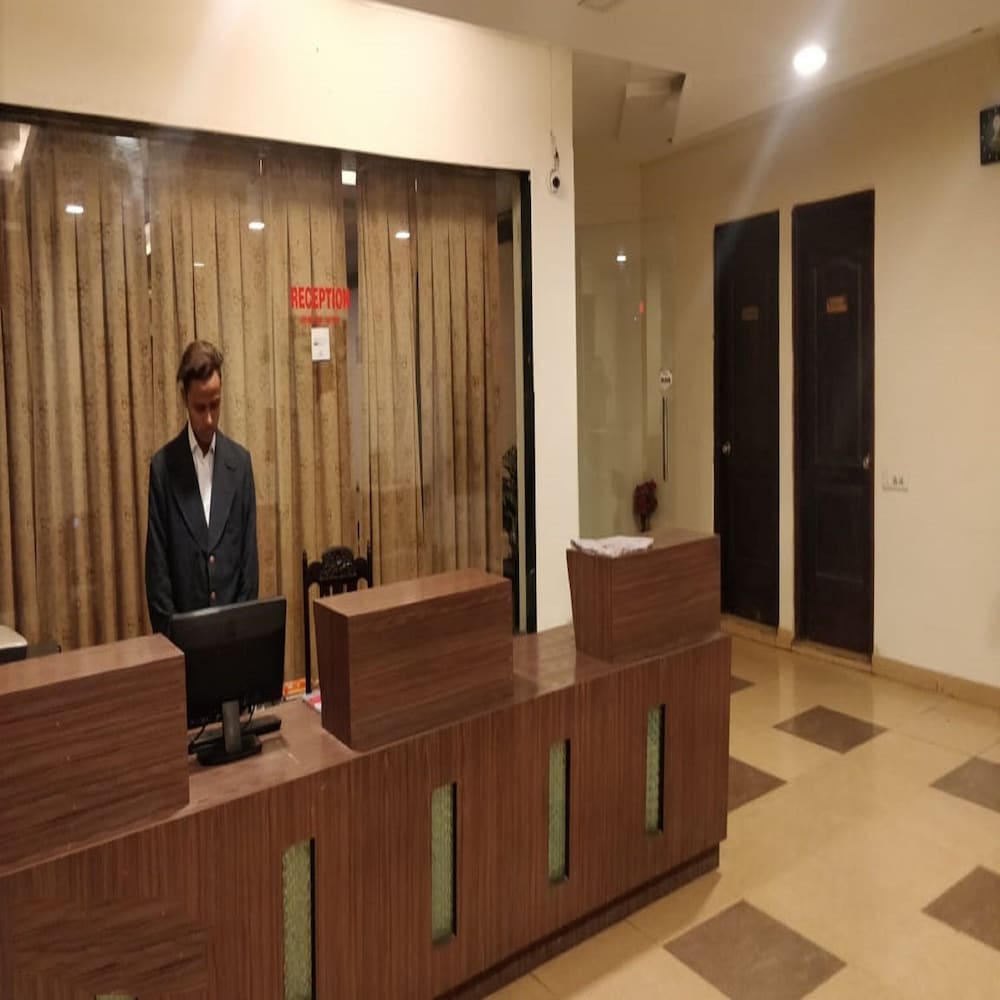 Hotel New York Plaza — Una — photo 2