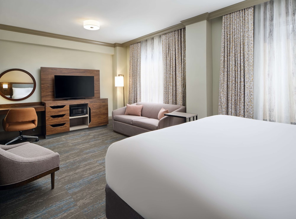 Hampton Inn & Suites by Hilton New Orleans Canal St. French Quarter - photo 24