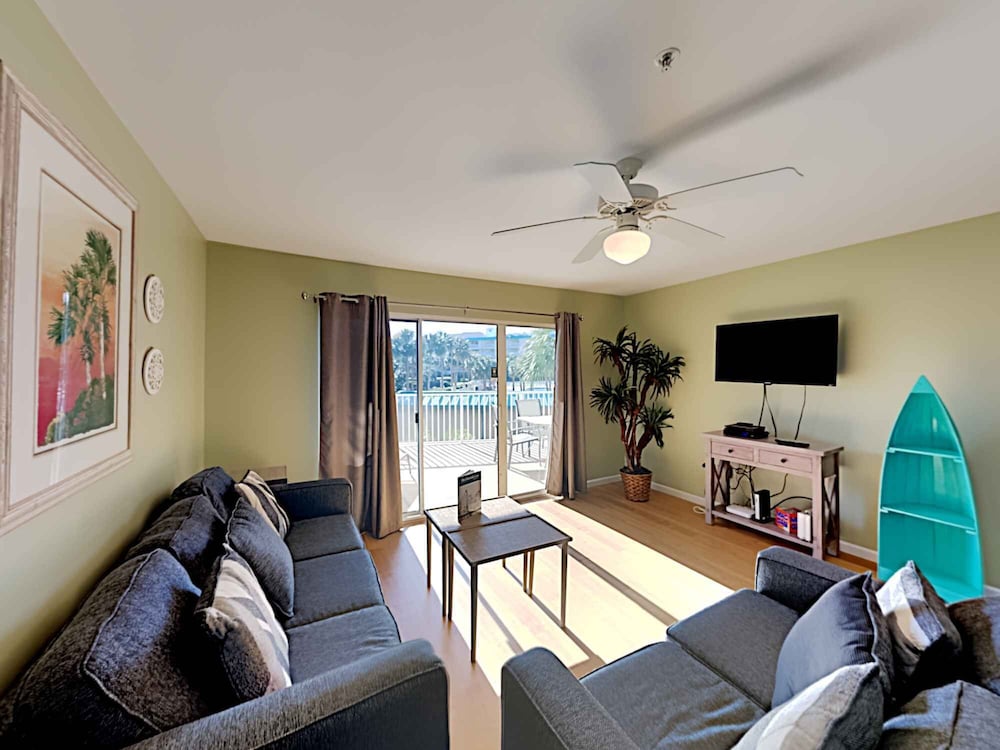 Amalfi Coast Resort in Miramar Beach, United States