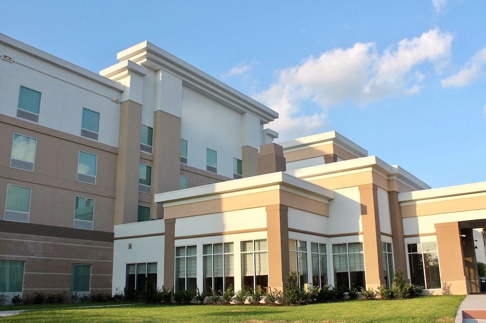 Kozy Houston North - featured photo