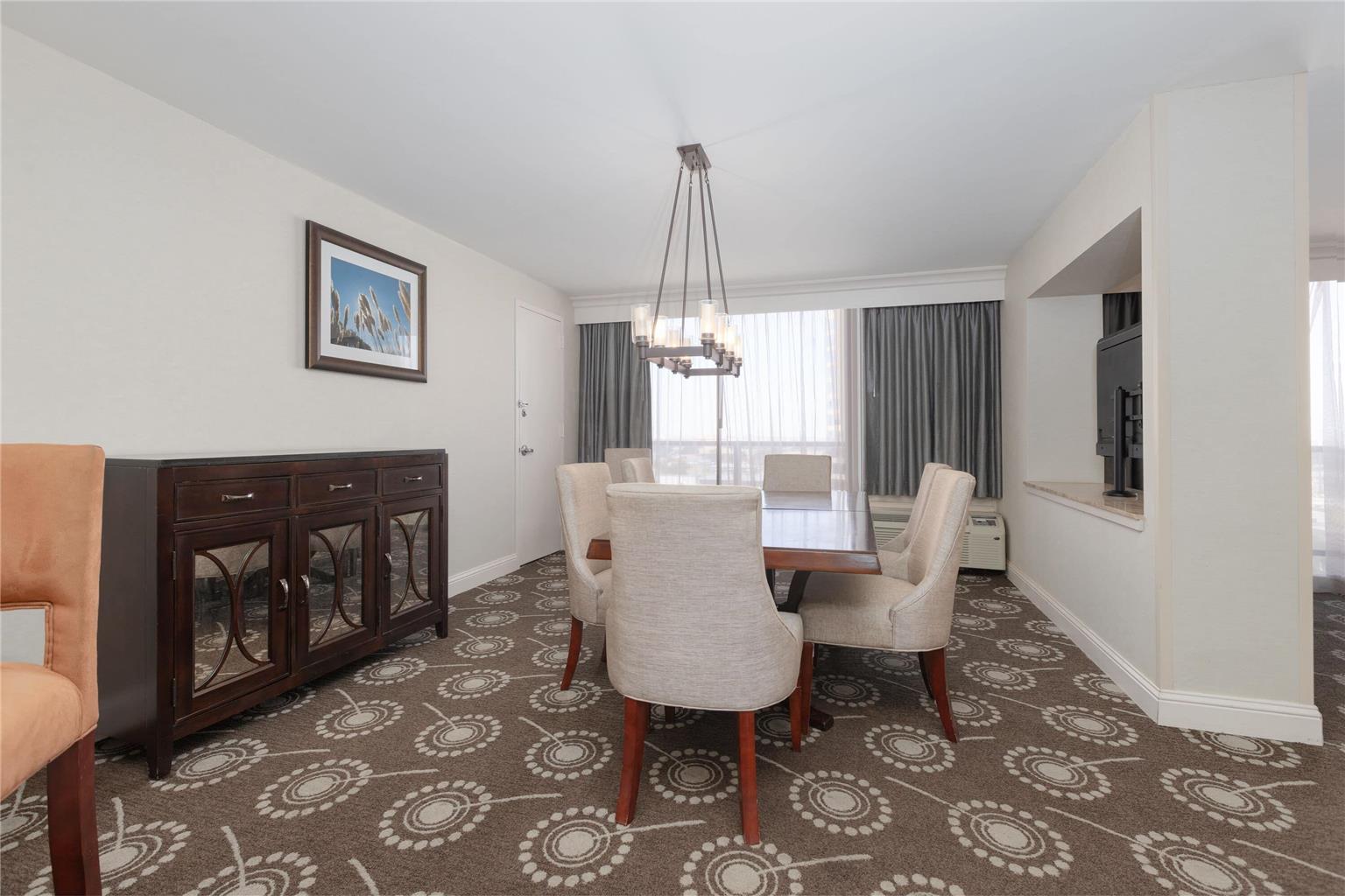 Wyndham Midland Downtown - photo 32