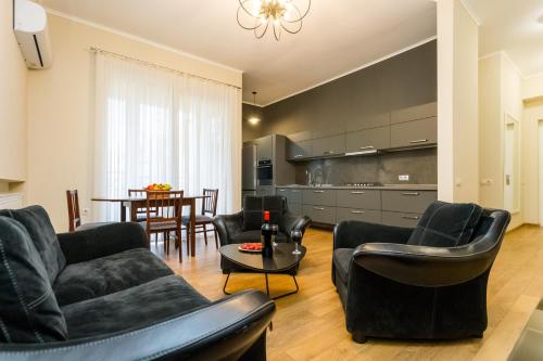 New Downtown Apartment ll