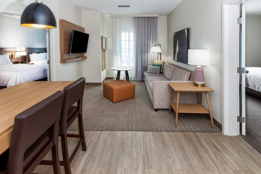Staybridge Suites Portland by IHG - photo 8