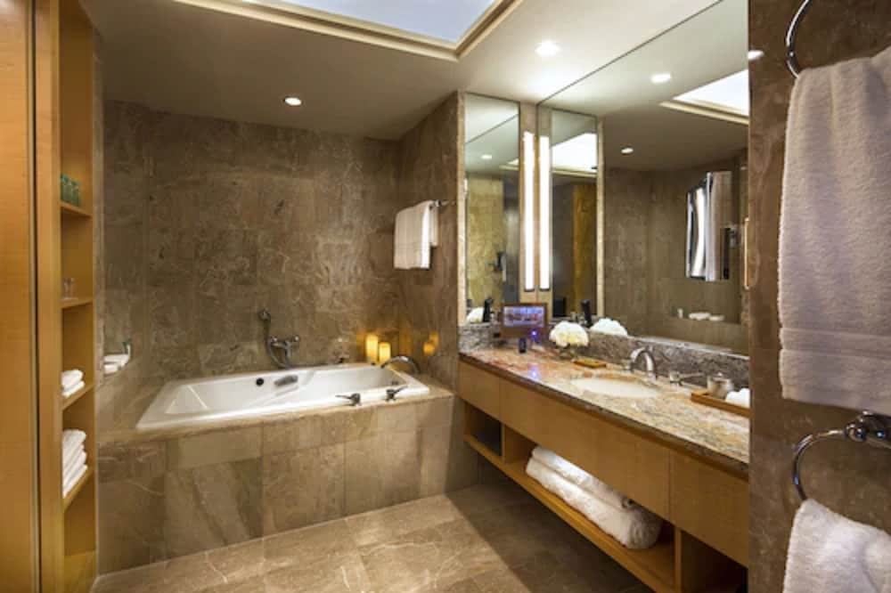 Four Seasons Hotel New York - photo 44