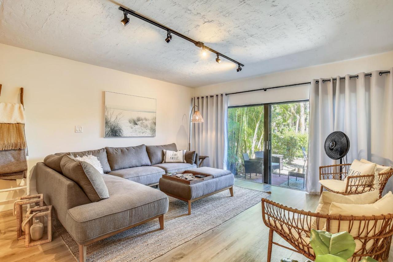 Executive Bay Club Condo M 1 — 4-Star Luxury Hotel in Islamorada, United States