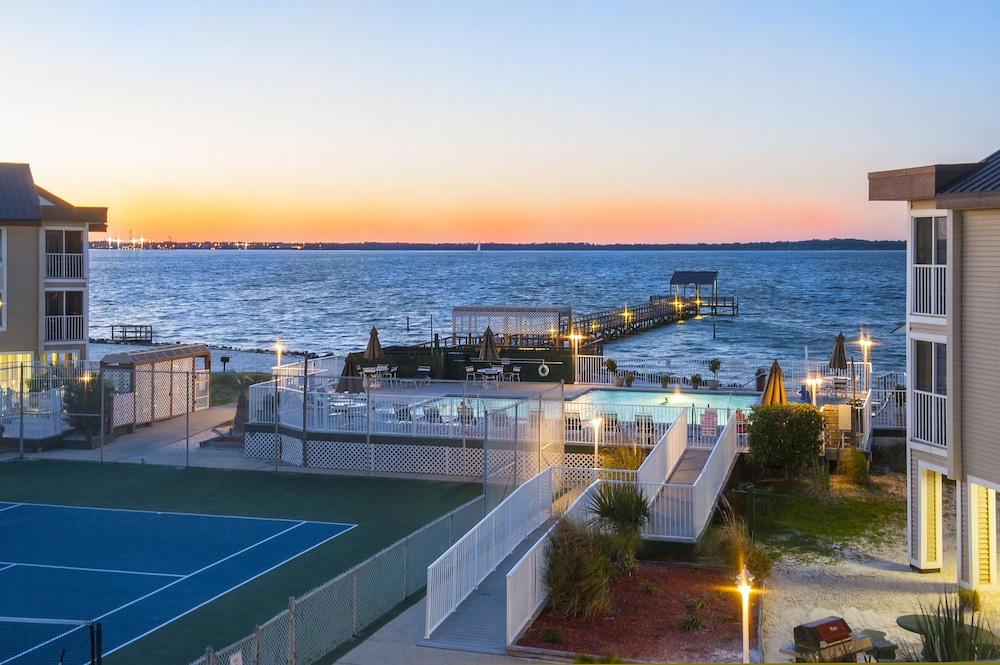 Getaways at Soundside Holiday Beach - featured photo