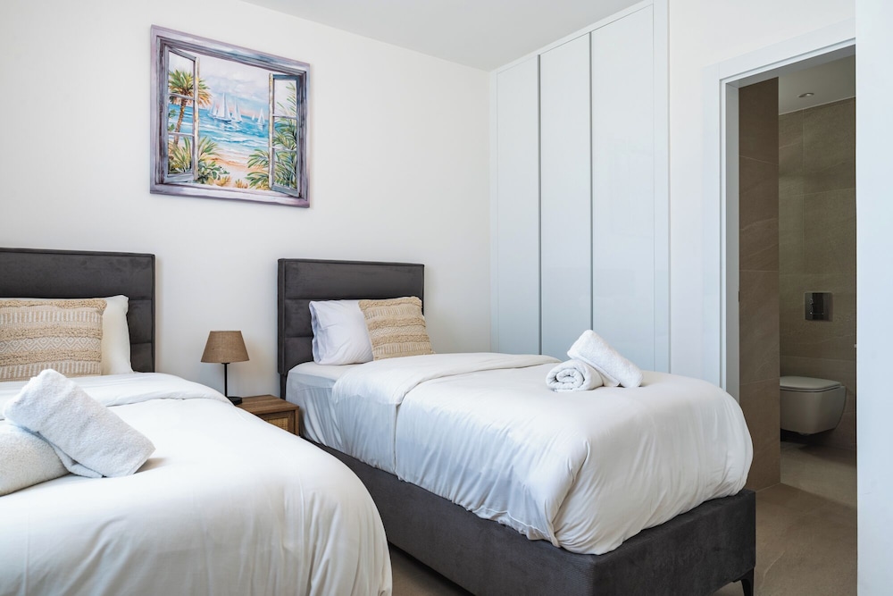 Jas Living Apts & Balconies in Larnaca