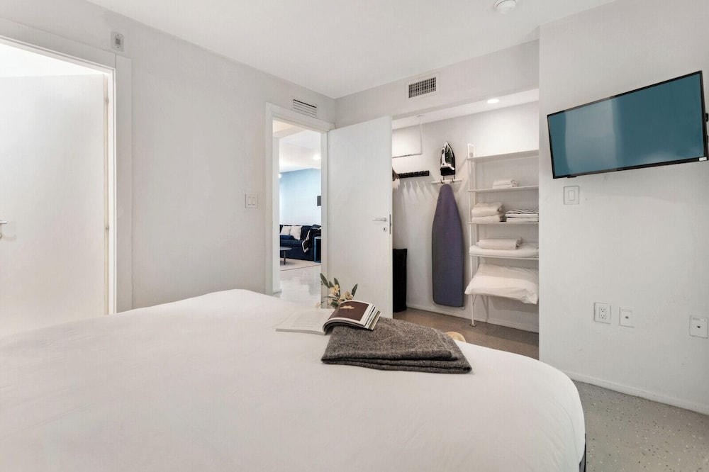 Roami at 250 Collins - photo 42