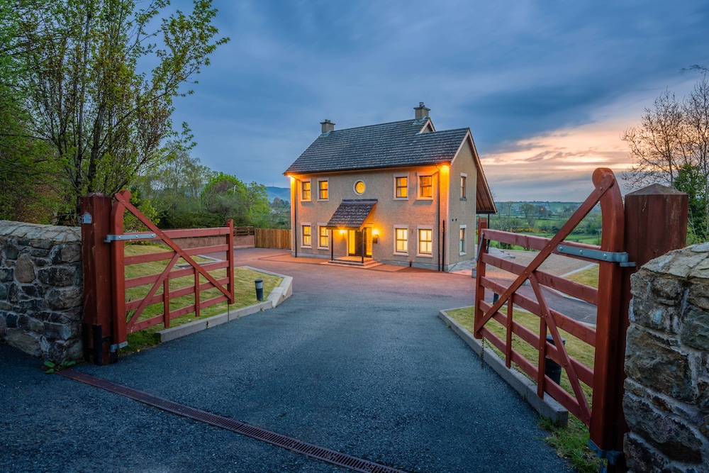 Killeavy Castle Estate — 4-Star Luxury Hotel in Newry, United Kingdom