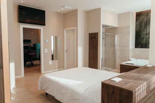 Wine & Wellness - carbon neutral hotel in Unknown City