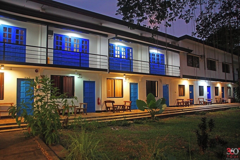 Ponce de Leon Garden Resort in Puerto Princesa, Philippines