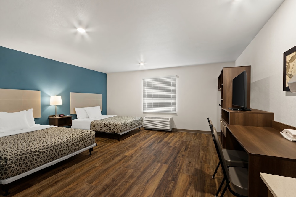 Woodspring Suites Tolleson Phoenix West - photo 7