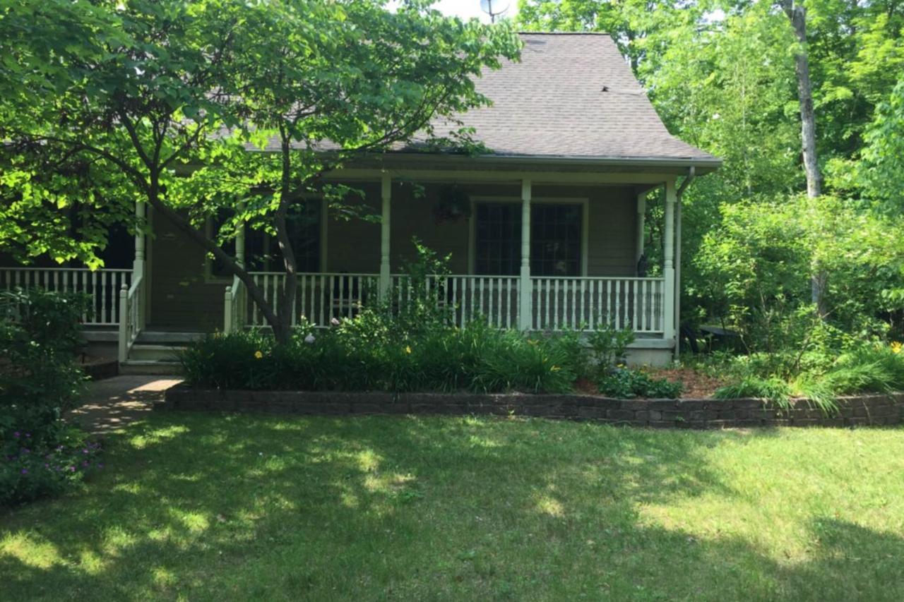 Betsie Woods — hotel in Thompsonville