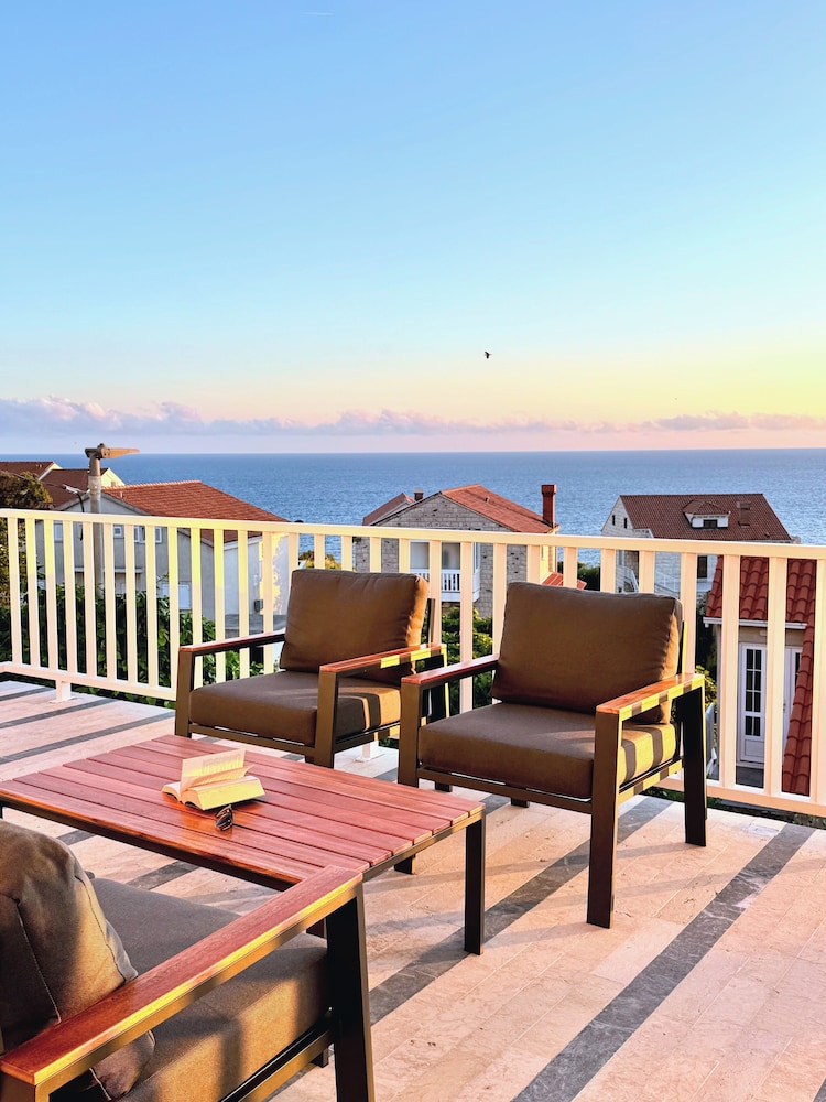 Indigo Cavtat Apartments Sunset Sea View — 4-Star Luxury Hotel in Cavtat, Croatia