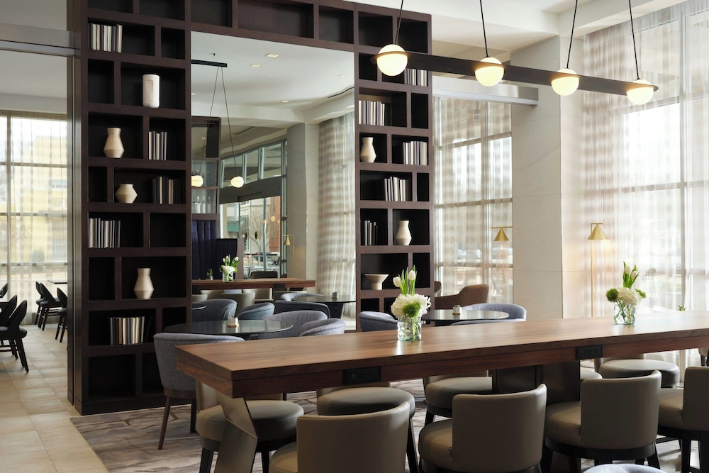 AC Hotel by Marriott Jackson Ridgeland - photo 8