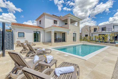 Villa Istria Vabriga — 4-Star Luxury Hotel in Porec, Croatia