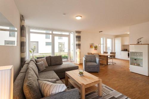 DünenResort in Binz strandnahe und moderne FeWo mit Balkon und mit Meerblick — 4-Star Luxury Hotel in Ostseebad Binz, Germany