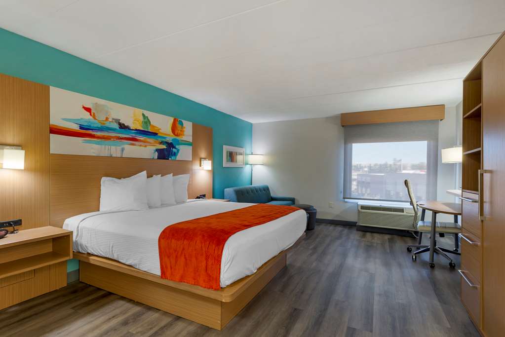 Best Western PLUS Executive Hotel - photo 12