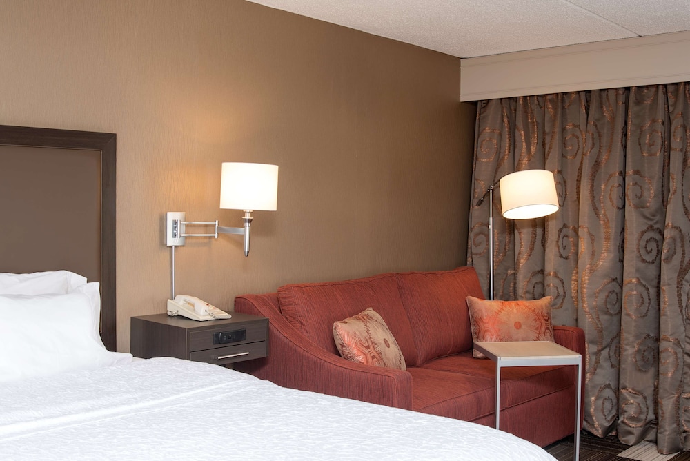 Hampton Inn Seymour - photo 15