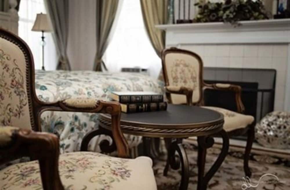 Michael's Mansion - photo 10