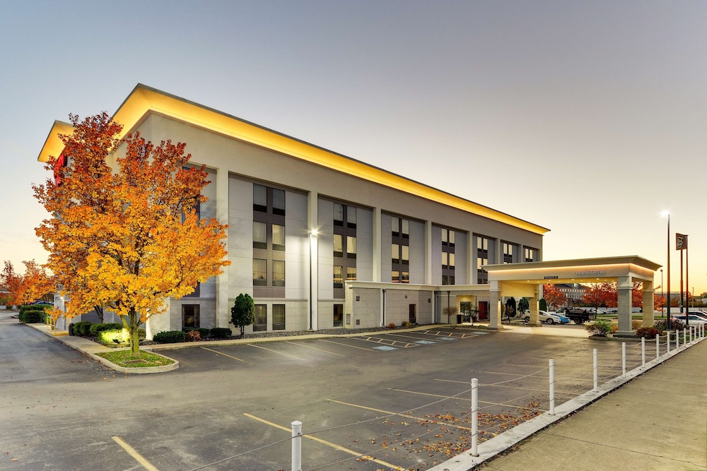 Hampton Inn Springfield - featured photo
