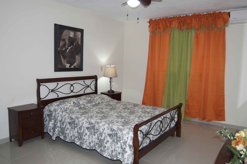 Kemael Hotel — Port-Au-Prince — photo 5
