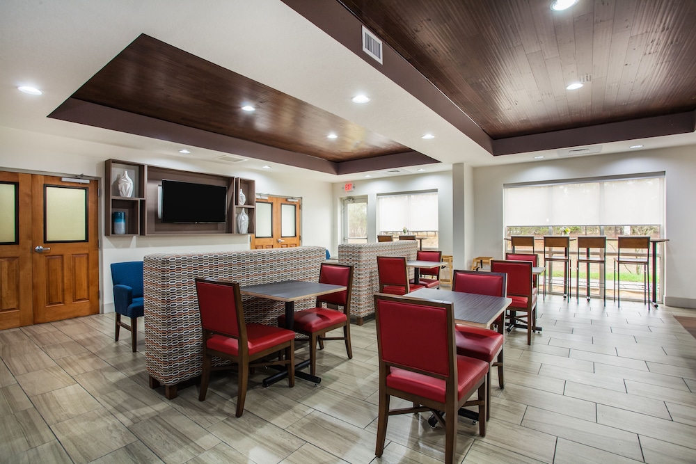 Holiday Inn Express Hotel & Suites Inverness by IHG - photo 26