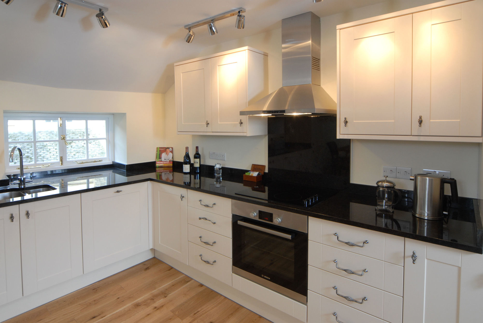 The Unicorn Serviced Guest ApartSuites in Cheltenham, United Kingdom