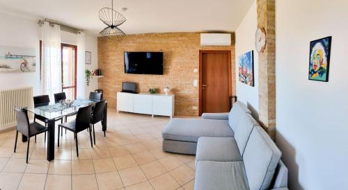 Casa Plac Appartamento Panoramico Relax Garantito — 4-Star Luxury Hotel in Gatteo-Sant'angelo, Italy