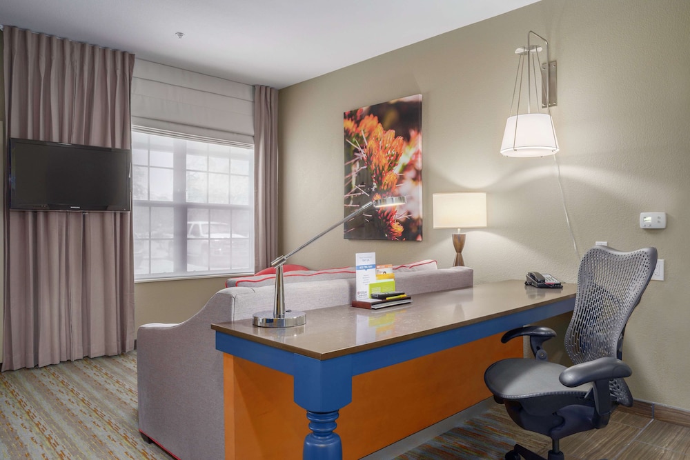 Hilton Garden Inn Phoenix Airport - photo 9