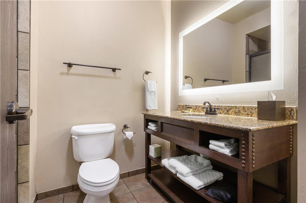 Best Western Plus Cimarron Hotel & Suites - photo 59