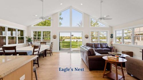 Eagle S Nest Lakefront Oasis With Dock Canoe And Fire Pit — Grand Junction